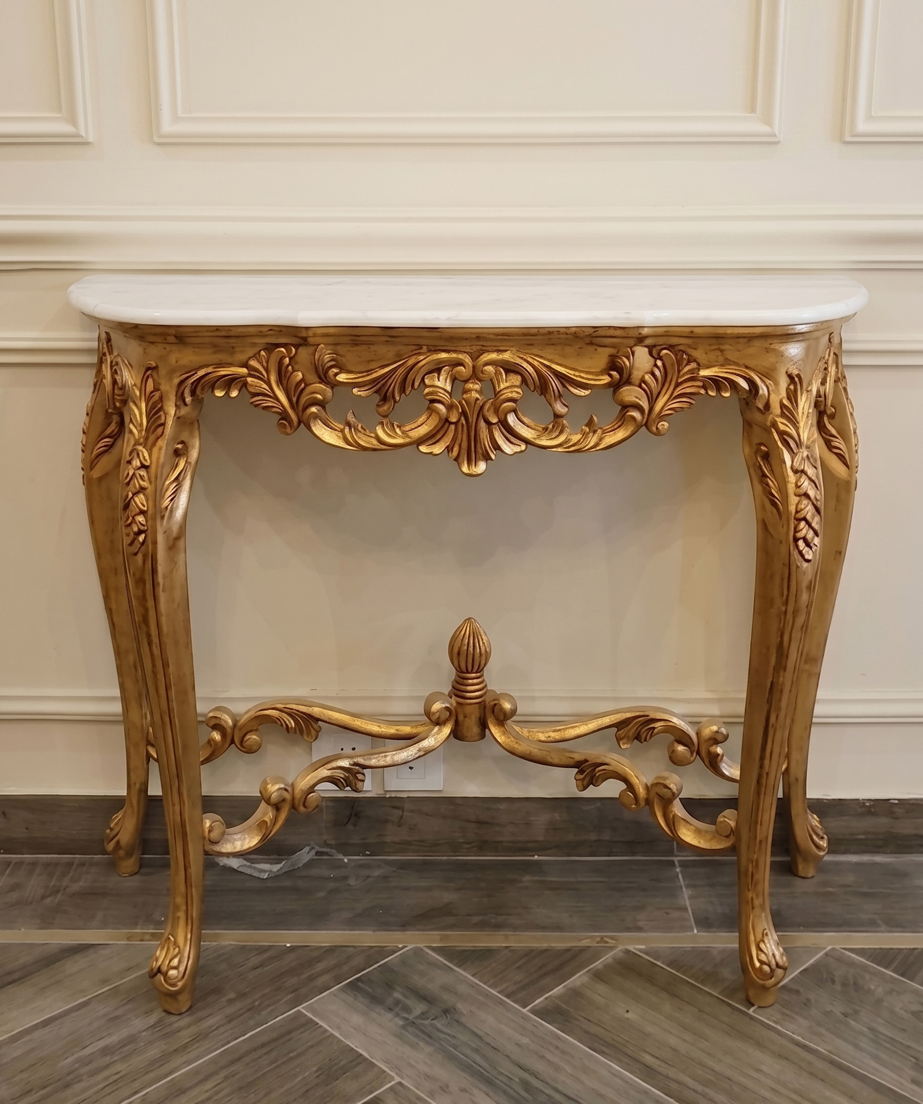 VICTORIAN GILDED CONSOLE WITH MIRROR